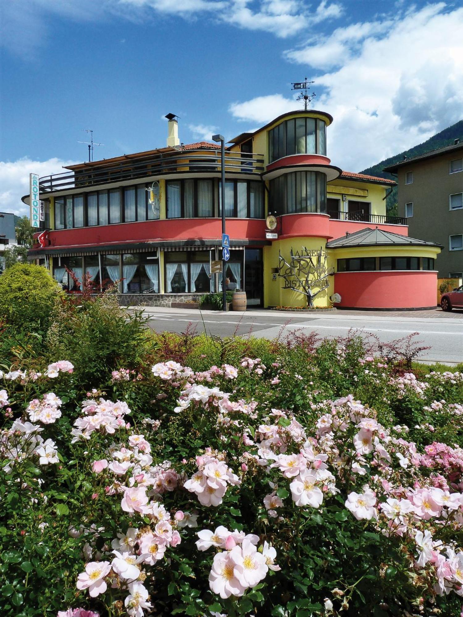 La Rotonda Hotell Pergine Valsugana Eksteriør bilde